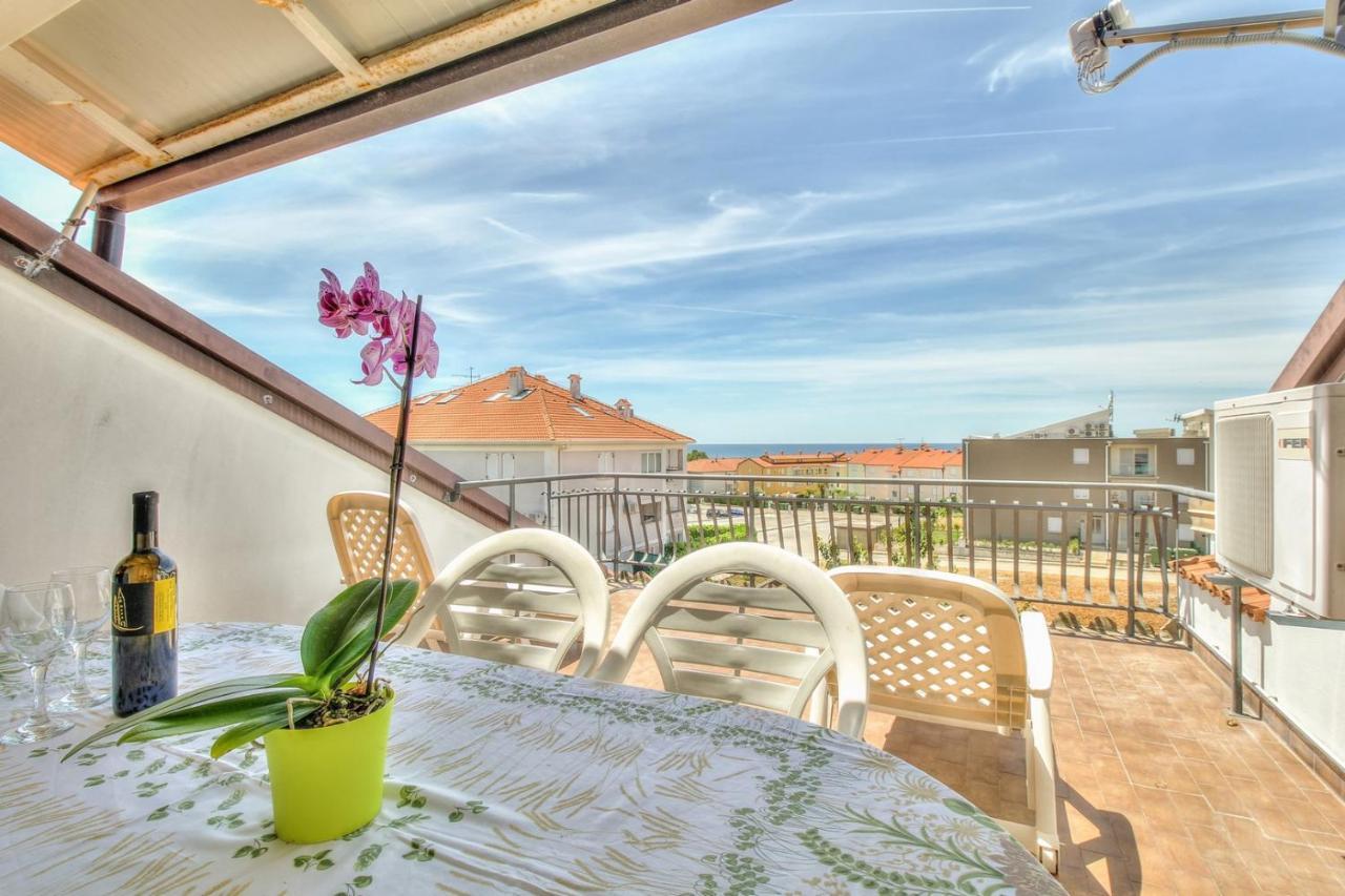 Nadia House With Apartments Zambratija (Istria) Exterior photo