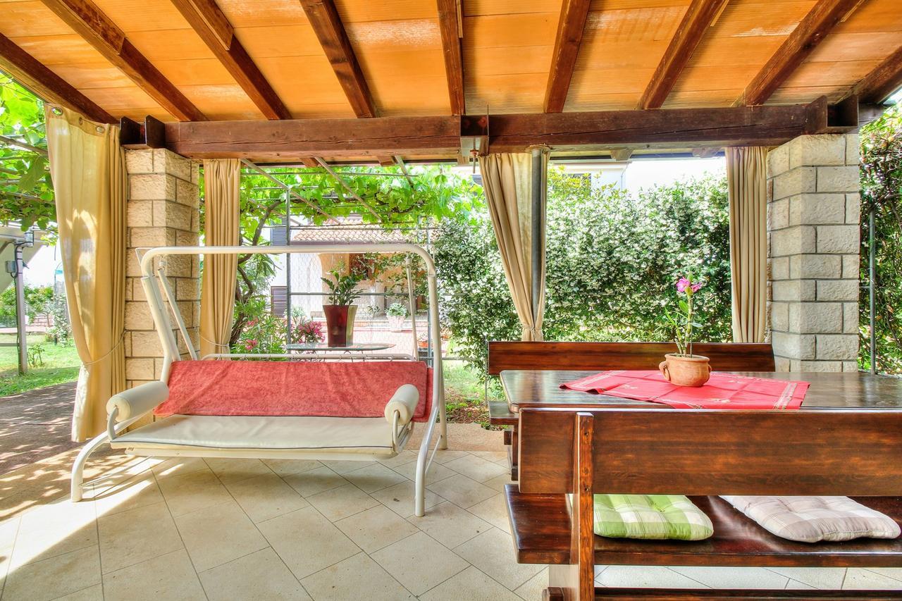 Nadia House With Apartments Zambratija (Istria) Room photo